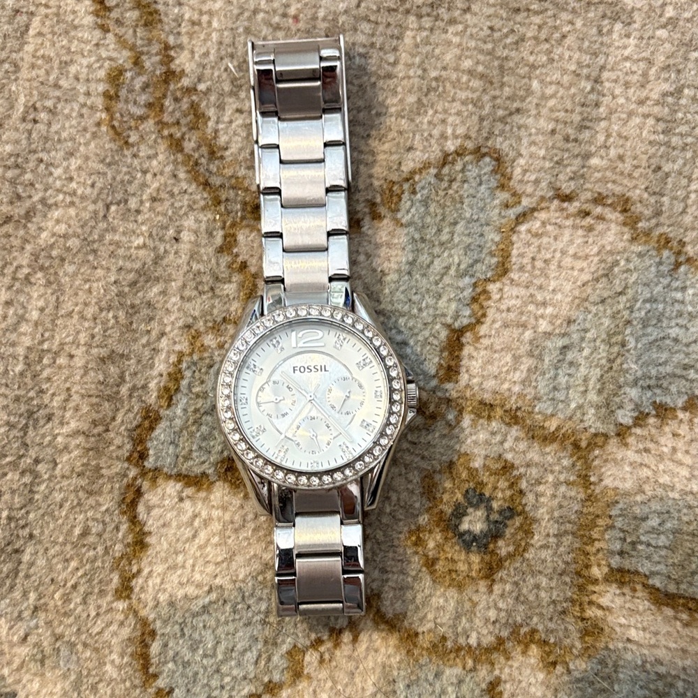 Fossil Silver Watch with Crystal Detailing